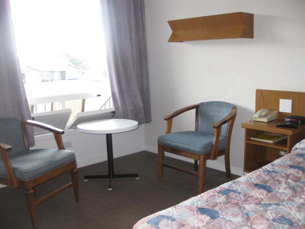 Daigle'S Motel Saint Leonard Room photo